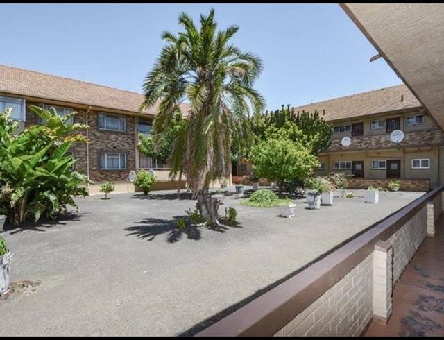 2 BEDROOM APARTMENT FOR SALE IN GLENLILY
